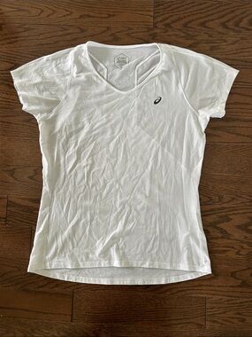 ASICS White V-Neck Short Sleeve Active Tee